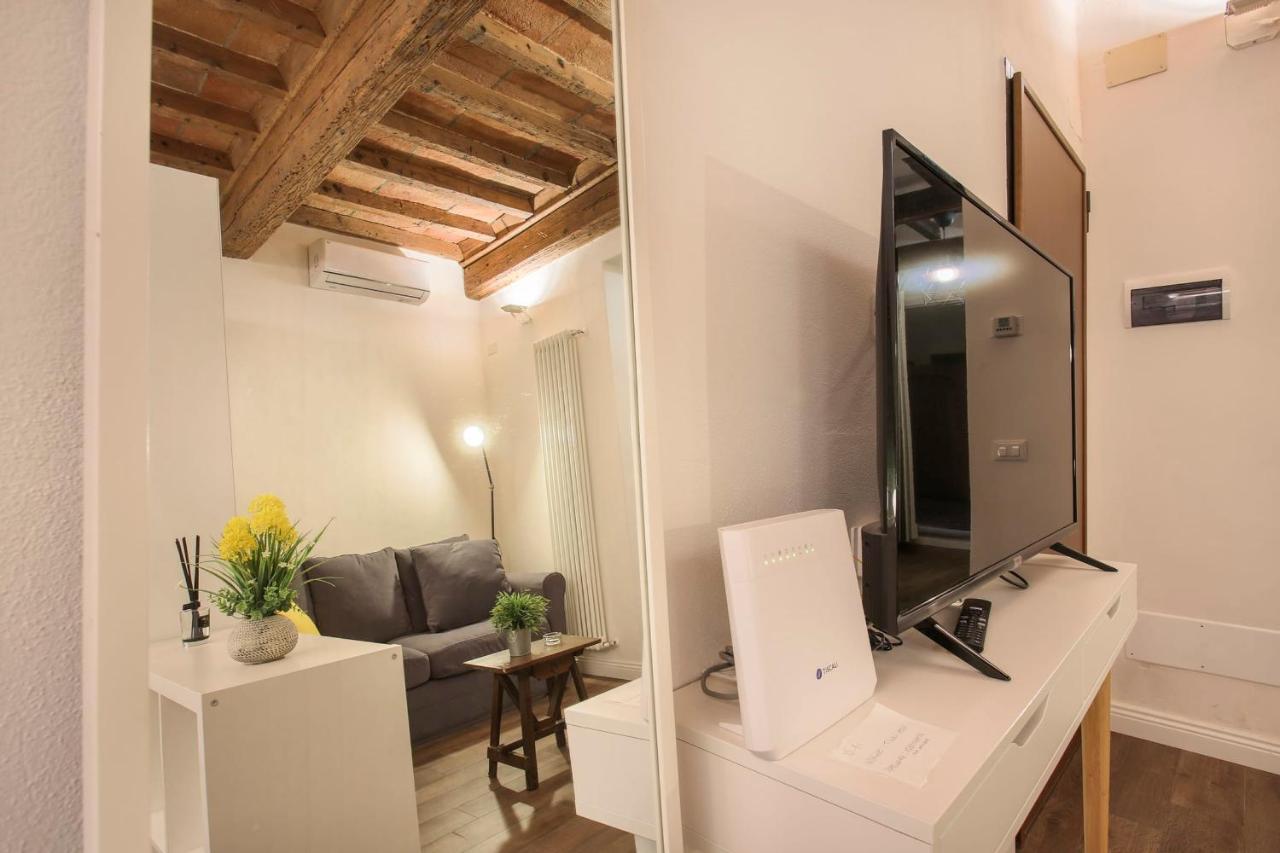 Oltrarno Suite In Firenze Eksteriør billede